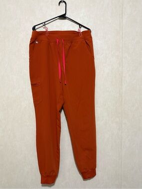 Figs dirty chai Zamora joggers size large tall
